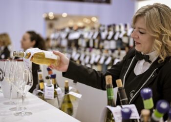 L’Abruzzo porta a Vinitaly il racconto delle sue sottozone