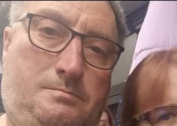 Abruzzese in vacanza in Russia fotografa un treno e viene scambiato per spia