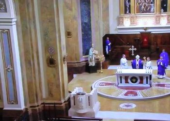 Anniversario del terremoto, la Messa nella chiesa delle Anime Sante