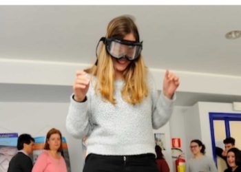 Occhiali per provare lo stato di ebbrezza, studenti in piazza con il SerD