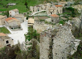 Atti vandalici e furti a Frattura Vecchia di Scanno: il caso