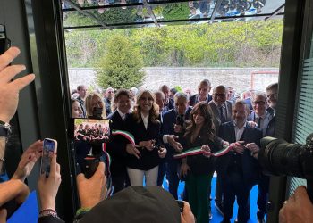 Inaugurata sede elettorale di Antonella Ballone, la candidata alle europee: “Grande occasione per Teramo e l’Abruzzo”