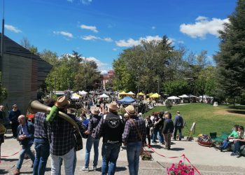 L’Aquila in fiore, eccellenze in mostra al parco del castello: spazio riservato a “Campagna Amica” di Coldiretti
