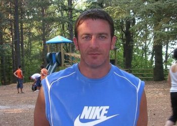 Si accascia mentre lavora e muore, addio a Massimo Di Florio: aveva 56 anni