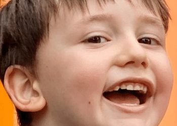 Tragedia a Teramo, addio al piccolo Riccardo, aveva solo 5 anni: oggi i funerali