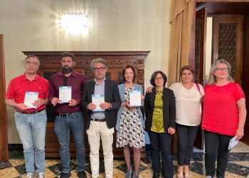 Presentata la Carta dei servizi sociali, 90 pagine di informazioni utili per i cittadini pescaresi