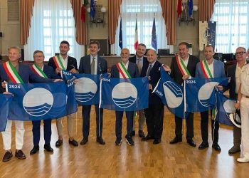 La Fee consegna a Pescara le Bandiere Blu abruzzesi
