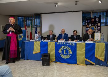 Lions Club Vasto Adriatica Vittoria Colonna, donazioni e riconoscimenti nella 32esima Charter Night