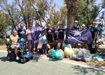 Giornata mondiale dell’ambiente e degli oceani, Martinsicuro risponde presente con una raccolta rifiuti
