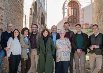 Attesa per la presentazione del volume “Le contrade del vino di Loreto Aprutino”