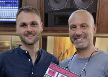 L’abruzzese Matteo Passarelli firma la colonna sonora di “Amici Per Caso”