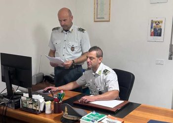 Rendicontazione fittizia di corsi di formazione mai effettuati, nei guai due imprese