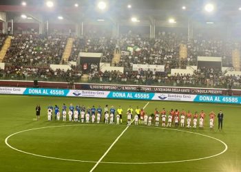 Emozioni all’Aquila per la partita del cuore: è sport e solidarietà