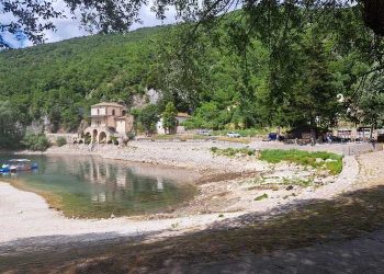 Il lago di Scanno si abbassa, il livello è sceso di sei metri