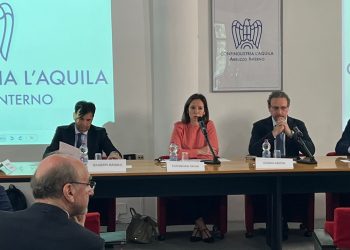 Intelligenza artificiale, il 50,4 per cento delle imprese abruzzesi utilizza la digitalizzazione 