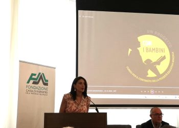 Presentato alla fondazione Carispaq il volume “Nuovi Spazi per Emozionarci – Insieme si va lontano”