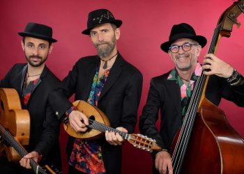 Concerto e presentazione suo libro per il mandolinista Carlo Aonzo ad Archi