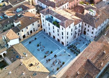 “Tramonti divini”, all’Aquila due giorni dedicati ai vini rosa