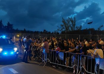 Partenza ‘imperdonabile’ per la 730esima Perdonanza, organizzazione in tilt: gente bloccata per ore