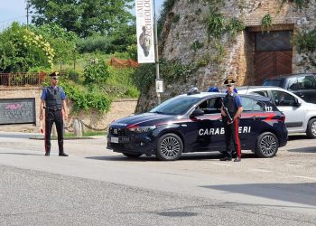 Si intrufola in una villetta e ruba un monopattino, arrestato dai carabinieri