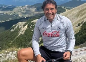 Giorno di riposo per il Napoli, Conte in bici sul monte Pratello