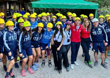L’Italrugby femminile in visita alle Grotte di Stiffe