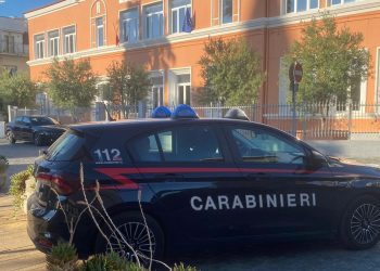 Controlli dei carabinieri in occasione della riapertura dell’anno scolastico