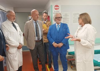 Ospedale Mazzini, il questore visita il Pronto soccorso: nuove misure per la sicurezza
