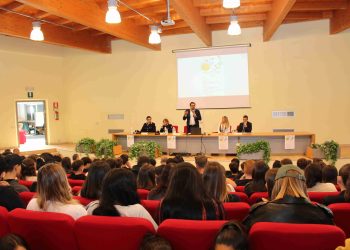 Grande partecipazione all’evento “Privacy tour 2024” all’istituto “Alessandrini-Marino” di Teramo