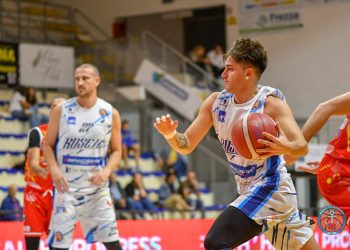 Roseto Basket 20.20 sfiora l’impresa: contro l’Olimpia Castello finisce 72 a 64
