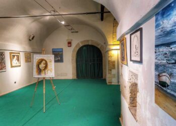 Arte contemporanea a Tagliacozzo: “Aprutium” e il tributo a Laura Salvatori e Enzo De Iuliis