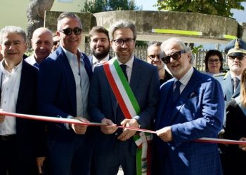 Taglio del nastro per il nuovo consultorio familiare di Roseto