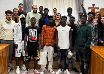 Amicizia, rispetto e spirito sportivo: premiati 15 ragazzi del centro di accoglienza di San Vincenzo