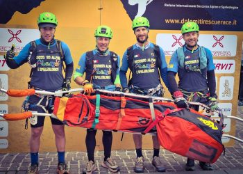 Quattro atleti abruzzesi del soccorso alpino brillano alla Dolomiti Rescue Race: 14° posto assoluto