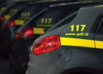 Raggiro da 130 mila euro per una patente, tre denunciati