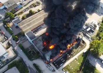 Incendi fabbriche, per Kemipol di Pineto fondamentale responso ARTA su eventuale presenza di amianto