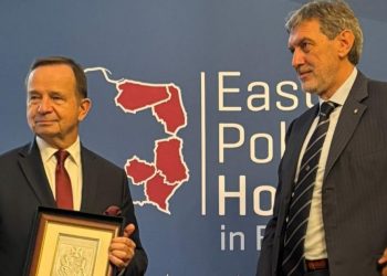 Sviluppo economico: firmata a Bruxelles l’intesa tra le Regioni Abruzzo e Precarpazia