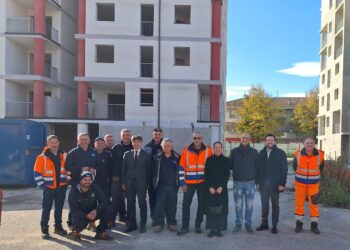 Sgomberati gli edifici tra via Tronto e via Trigno: intervento della polizia locale contro gli abusivi