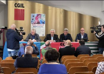 Sos sanità Abruzzo, Cgil in piazza per difendere il diritto alla salute e il sistema sanitario pubblico