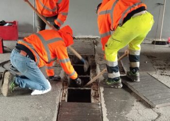 Avviati a Roseto gli interventi per la pulizia delle griglie di raccolta acque