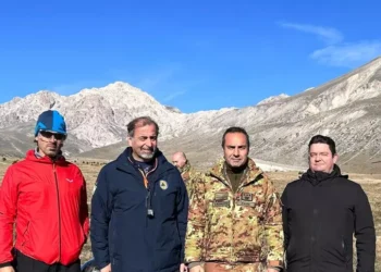 Riposizionato sul Gran Sasso l’ex bivacco Lubrano: intitolato alla memoria di Piergiorgio Desiati
