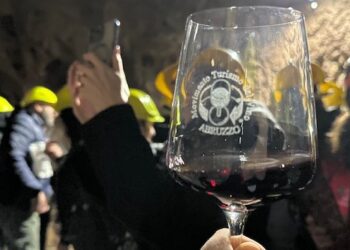 Grotte di Stiffe, grande successo per la seconda edizione di Calici in Grotta