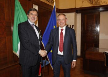 Colloquio telefonico tra Marsilio ed il ministro Urso: al centro il sito Stellantis di Atessa