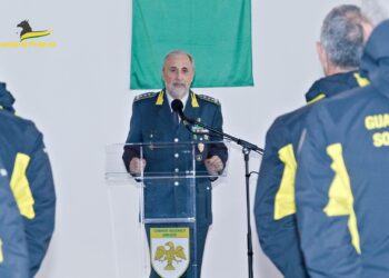 Guardia di Finanza: visita del comandante interregionale Ignazio Gibilarso
