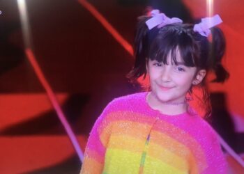 Nella semifinale di “The Voice Kids”, la giovanissima abruzzese Isabel conquista pubblico e giuria
