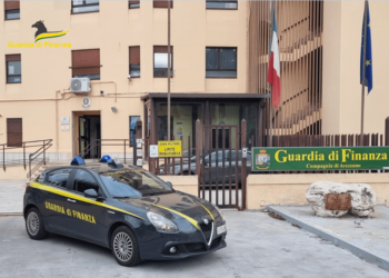 Maxi operazione antidroga nella Marsica: sequestrati 30 chili di hashish, tre arresti tra Avezzano e Valle Roveto