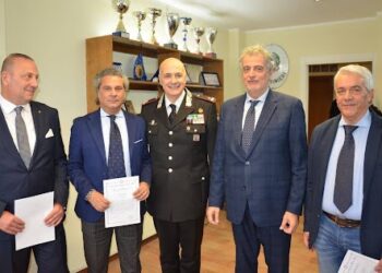 Il Generale di Brigata Neosi in visita al comando provinciale di Pescara