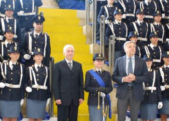 Giuramento di fedeltà alla Repubblica per gli allievi agenti della polizia di Stato