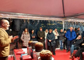 Avezzano celebra il Natale con dolcezza: grande successo per la Guida ai panettoni d’Abruzzo