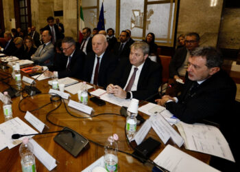 Stellantis, Marsilio: “Abruzzo centrale nel futuro del settore automotive, risultato importante per Atessa”